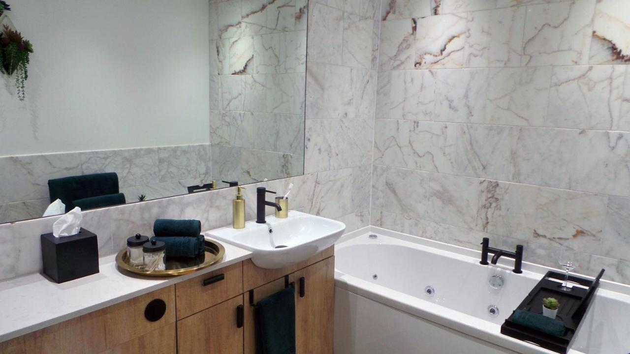 Luxury 1 Bedroom Duplex With Free Parking Plymouth Eksteriør bilde